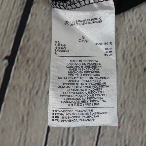 COPY - Banana Republic Wrap Dress STILL AVAILABLE! - Picture 5 of 6